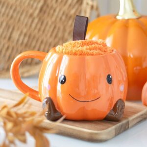 Smiling Pumpkin Mug and Socks Set