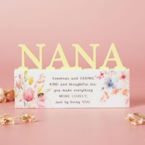 Nana Flower & Bee Word Plaque