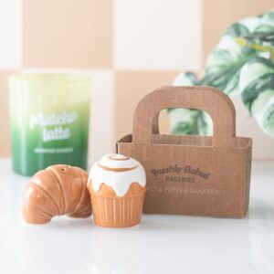 Pastry Salt and Pepper Shakers