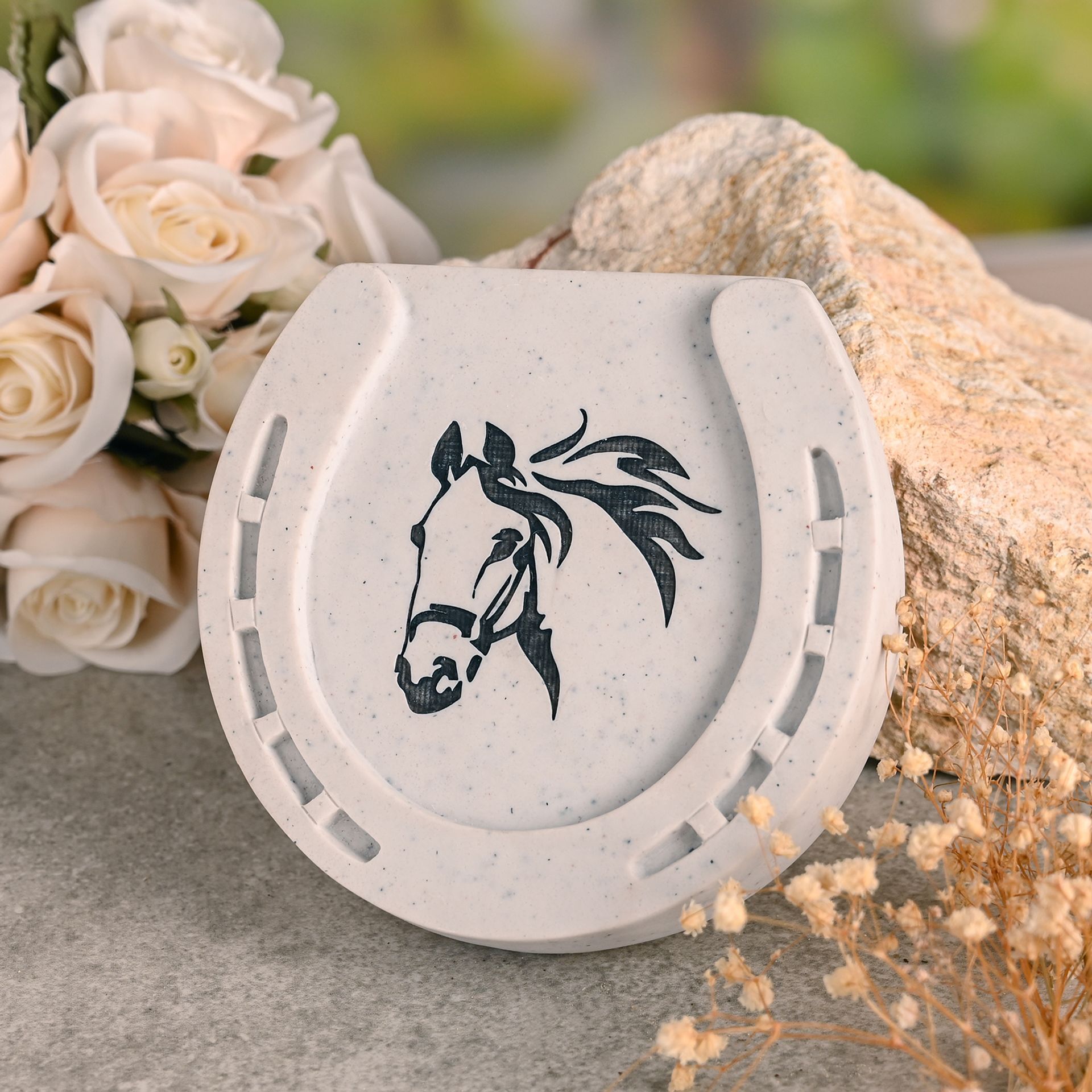 Horseshoe Pet Memorial Stone